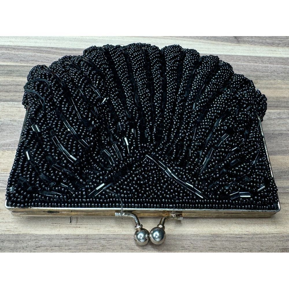 Clam Shaped Vintage Beaded Black Hand Clutch Small Purse
